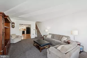 7521 Claridge St, Philadelphia, PA 19111 - Photo 3