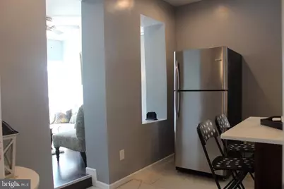 5923 N Broad Street #1ST FLR, Philadelphia, PA 19141 - Photo 9