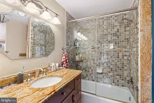 210 Church St, Philadelphia, PA 19106 - Photo 29