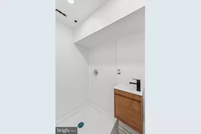 2321 Mountain Street, Philadelphia, PA 19145 - Photo 27