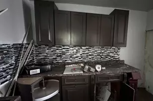 1211 Firth St, Philadelphia, PA 19133 - Photo 13