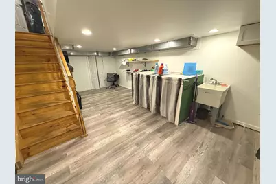 653 N 37th Street, Philadelphia, PA 19104 - Photo 15