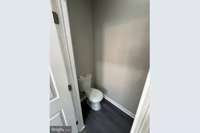 5400 Larchwood Avenue, Philadelphia, PA 19143 - Photo 9