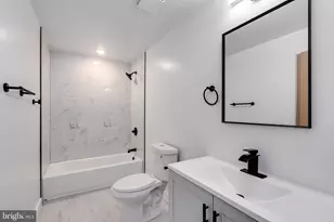 2502 N 10th St, Philadelphia, PA 19133 - Photo 7