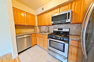 828 N 26th St, Philadelphia, PA 19130 - Photo 11