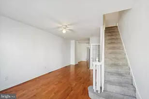 102 Daly St, Philadelphia, PA 19148 - Photo 3