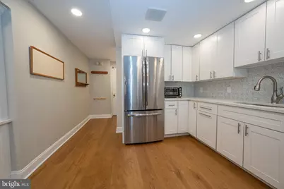 1919 Chestnut Street #523-24, Philadelphia, PA 19103 - Photo 5