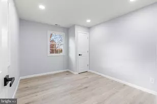 11046 Ferndale St, Philadelphia, PA 19116 - Photo 9