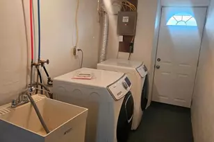 6405 Dicks Ave, Philadelphia, PA 19142 - Photo 29