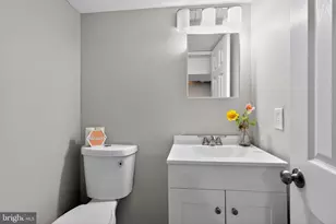 930 E Price St, Philadelphia, PA 19138 - Photo 27
