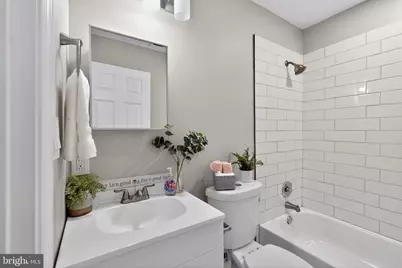 930 E Price Street, Philadelphia, PA 19138 - Photo 17