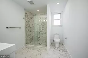 1323 S 22nd St, Philadelphia, PA 19146 - Photo 23