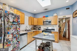 1122 Marlborough St, Philadelphia, PA 19125 - Photo 9