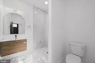 1021 S 60th St, Philadelphia, PA 19143 - Photo 35