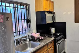 1911 Brunner St, Philadelphia, PA 19140 - Photo 5