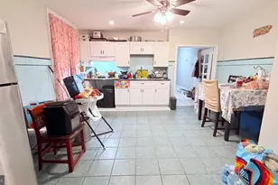 228 W Ontario St, Philadelphia, PA 19140 - Photo 37