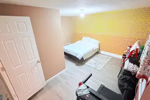 228 W Ontario St, Philadelphia, PA 19140 - Photo 35