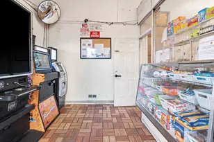 1542 W Diamond St, Philadelphia, PA 19121 - Photo 5