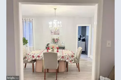 137 W Spencer Avenue, Philadelphia, PA 19120 - Photo 9