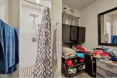 523 W Venango Street, Philadelphia, PA 19140 - Photo 9