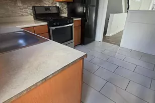 1405 S Etting St, Philadelphia, PA 19146 - Photo 13