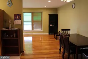 635 Colebrook Rd, Philadelphia, PA 19115 - Photo 17