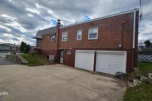 635 Colebrook Rd, Philadelphia, PA 19115 - Photo 31