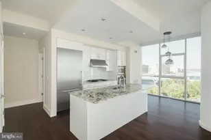 210 S 25th St, Philadelphia, PA 19103 - Photo 5