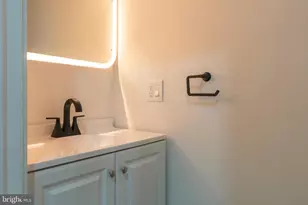 2250 N 2nd St, Philadelphia, PA 19133 - Photo 7