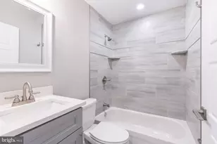 2040 N 19th St, Philadelphia, PA 19121 - Photo 11