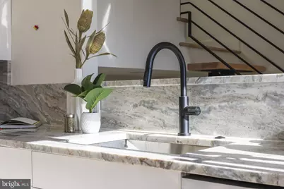 514 S 20th Street #B, Philadelphia, PA 19146 - Photo 5