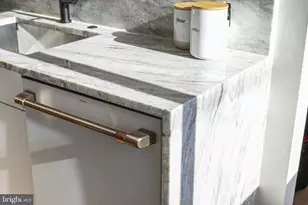 514 S 20th St, Philadelphia, PA 19146 - Photo 5