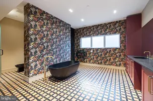 815 S 20th St, Philadelphia, PA 19146 - Photo 29