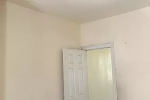 3131 N Bambrey St, Philadelphia, PA 19132 - Photo 9