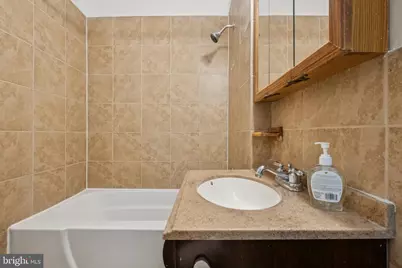 2001 S 13th Street, Philadelphia, PA 19148 - Photo 11