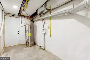 651 E Carver St, Philadelphia, PA 19120 - Photo 31