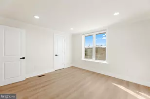 651 E Carver St, Philadelphia, PA 19120 - Photo 19