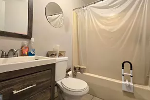 200 Robbins St, Philadelphia, PA 19111 - Photo 9