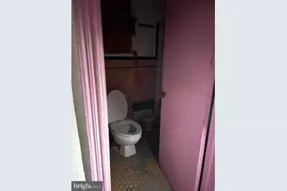 1733 Point Breeze Avenue, Philadelphia, PA 19145 - Photo 9