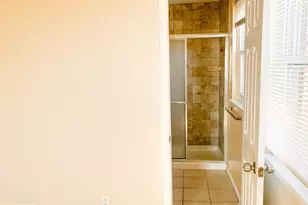 7615 Algon Ave, Philadelphia, PA 19111 - Photo 9