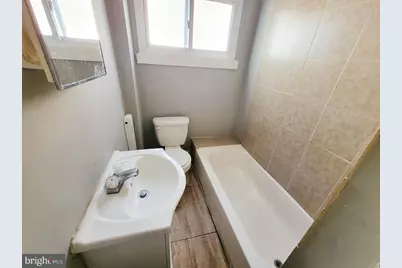 1833 W Rockland Street #1ST FL, Philadelphia, PA 19141 - Photo 15