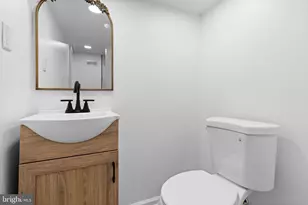 5749 Hazel Ave, Philadelphia, PA 19143 - Photo 15