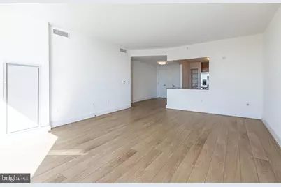 717 S Chris Columbus Boulevard #814, Philadelphia, PA 19147 - Photo 11