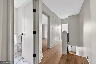 1819 E Sergeant St, Philadelphia, PA 19125 - Photo 29