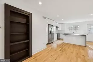 436 Brown St, Philadelphia, PA 19123 - Photo 15