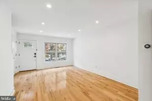 436 Brown St, Philadelphia, PA 19123 - Photo 5