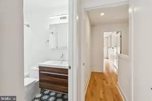 436 Brown St, Philadelphia, PA 19123 - Photo 29