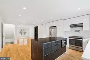 436 Brown St, Philadelphia, PA 19123 - Photo 21