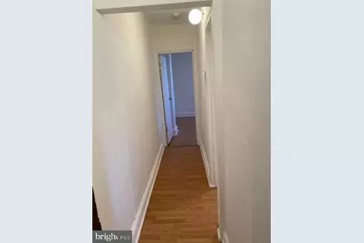 918 S 12th #2R, Philadelphia, PA 19147 - Photo 3