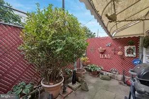 1434 S Clarion St, Philadelphia, PA 19147 - Photo 9